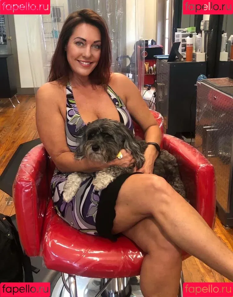 KellyK Onlyfans Photo Gallery 