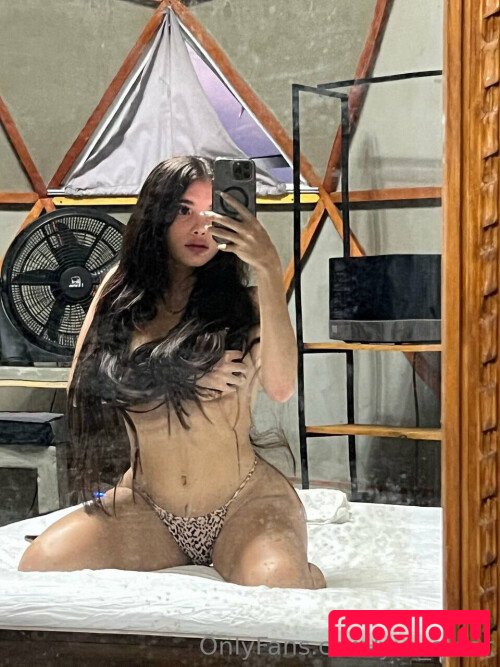 Yurgenis Aular Nude Onlyfans Photo 8