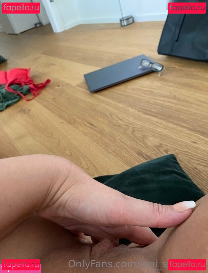 Leni Schäfer / creator / leni_schaefer Onlyfans Photo Gallery 