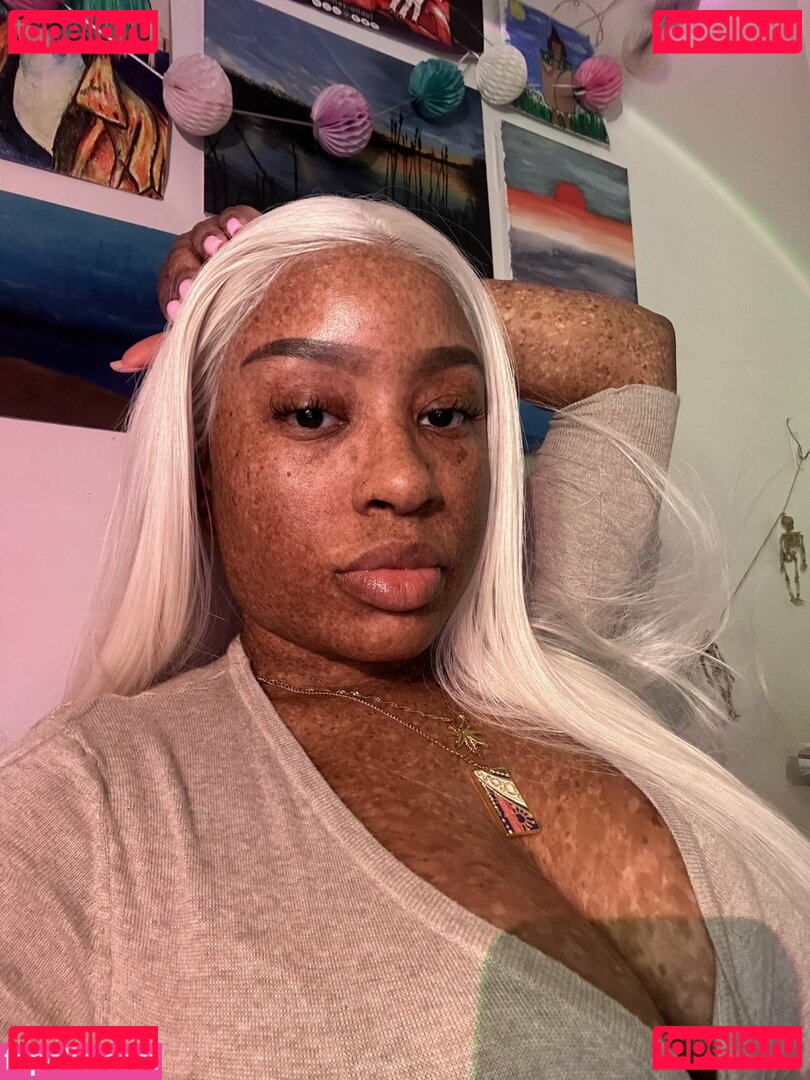 freckled47 / freckledn / sweetspinkles471 Onlyfans Photo Gallery 