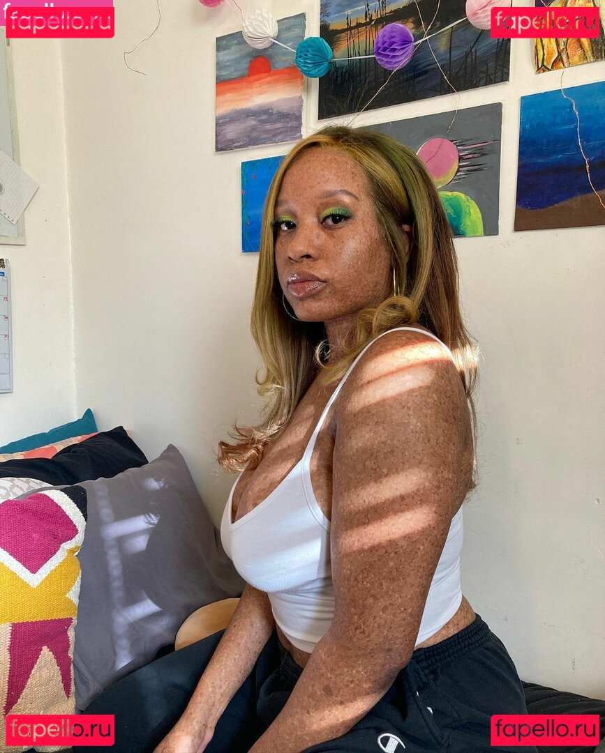 freckled47 / freckledn / sweetspinkles471 Onlyfans Photo Gallery 