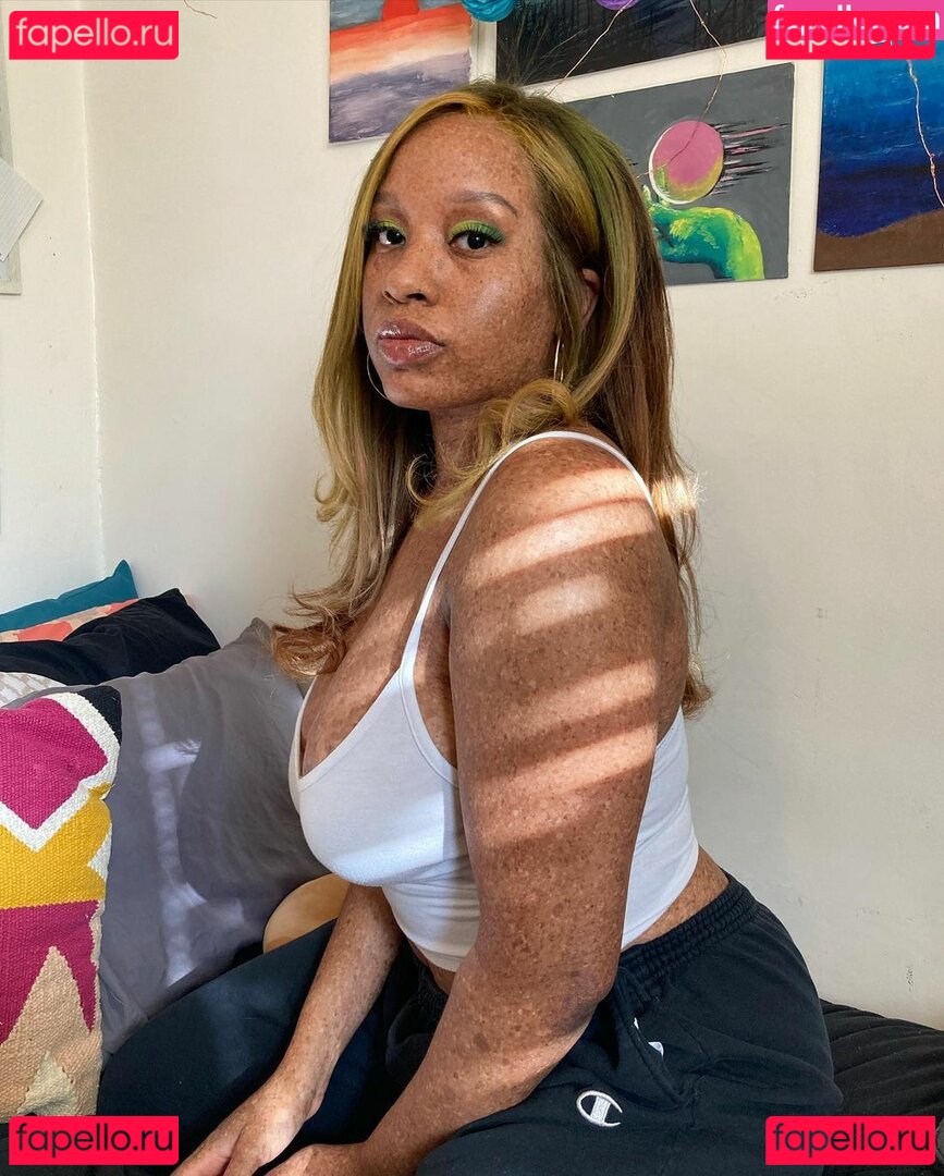 freckled47 / freckledn / sweetspinkles471 Onlyfans Photo Gallery 