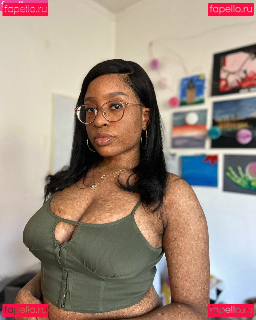 freckled47 / freckledn / sweetspinkles471 Onlyfans Photo Gallery 