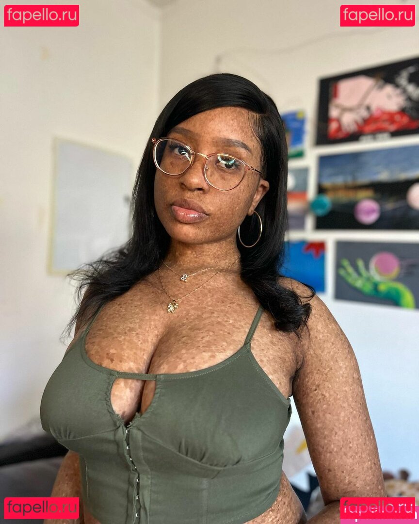 freckled47 / freckledn / sweetspinkles471 Onlyfans Photo Gallery 