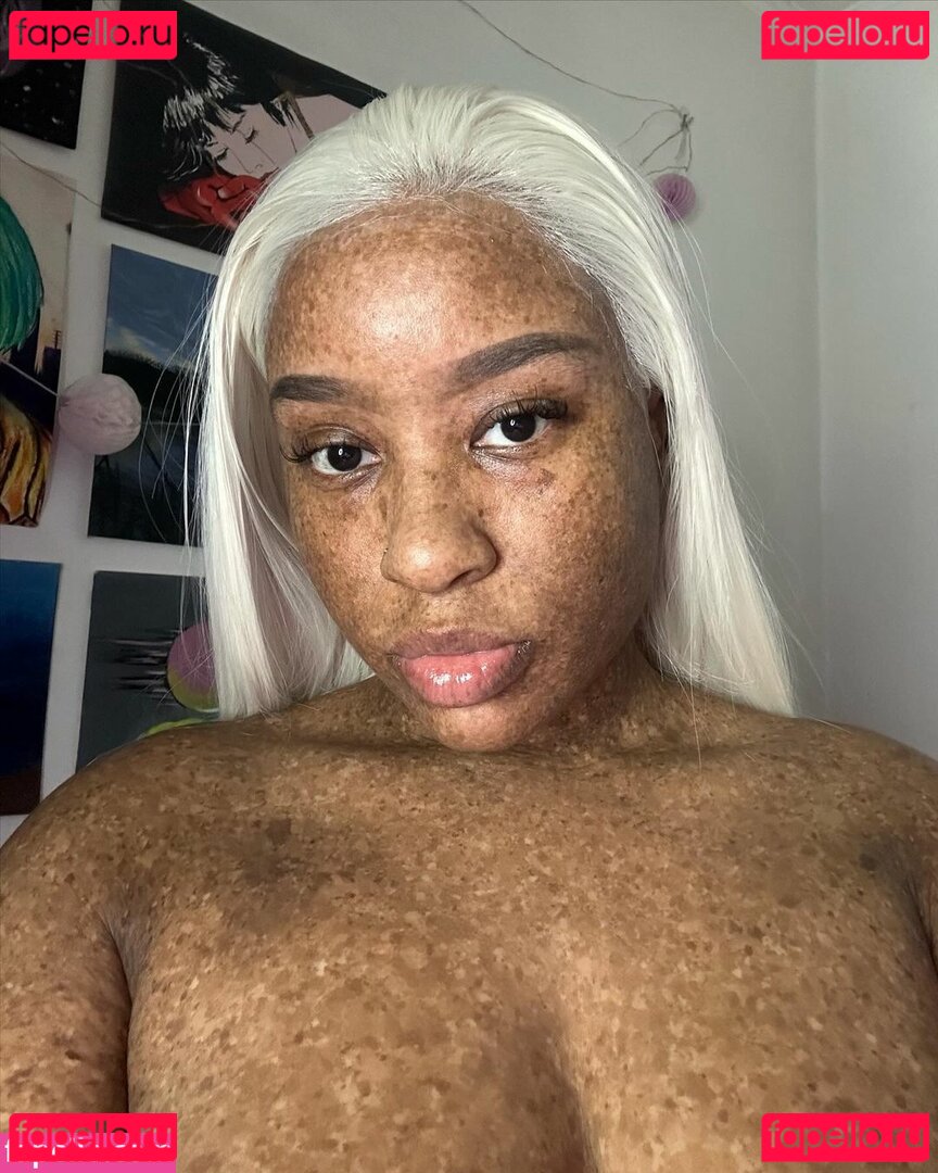 freckled47 / freckledn / sweetspinkles471 Onlyfans Photo Gallery 