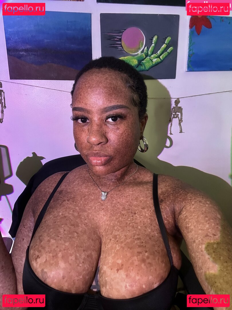 freckled47 / freckledn / sweetspinkles471 Onlyfans Photo Gallery 