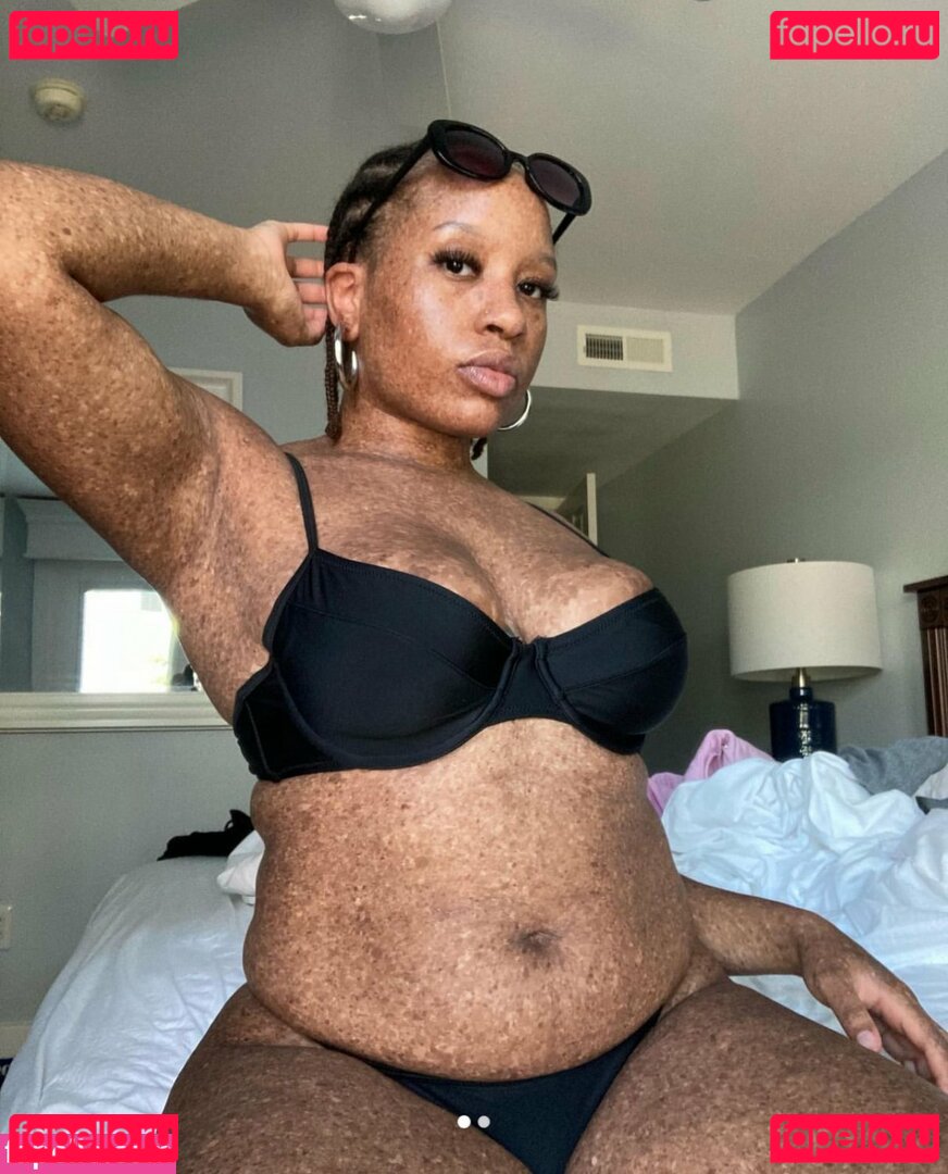 freckled47 / freckledn / sweetspinkles471 Onlyfans Photo Gallery 