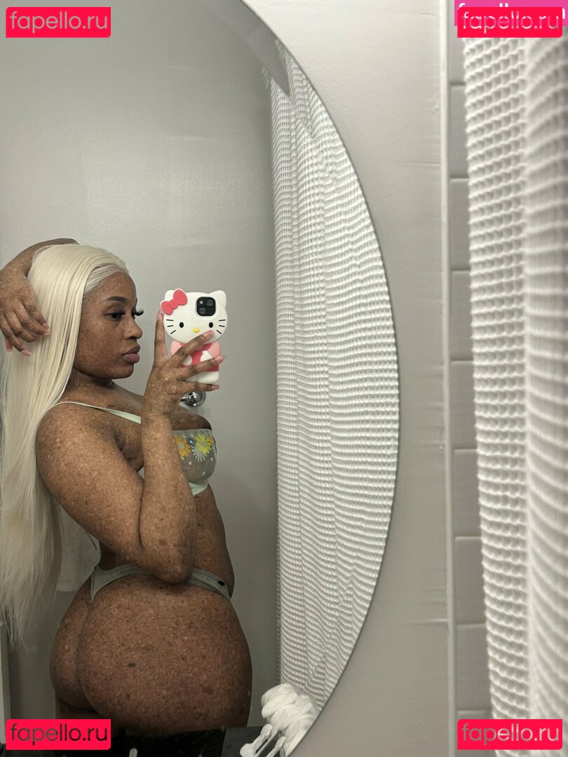 freckled47 / freckledn / sweetspinkles471 Onlyfans Photo Gallery 