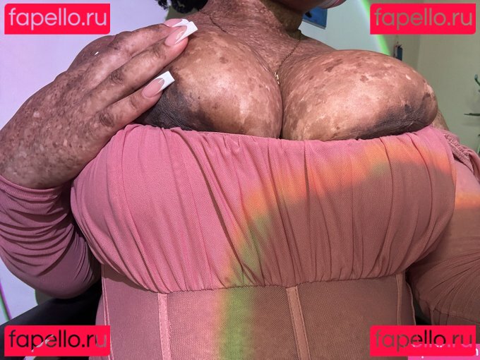 freckled47 / freckledn / sweetspinkles471 Onlyfans Photo Gallery 