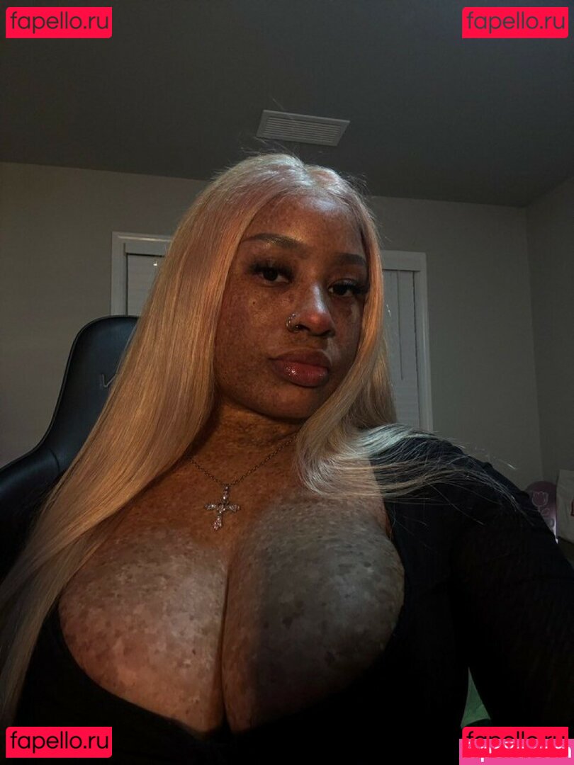 freckled47 / freckledn / sweetspinkles471 Onlyfans Photo Gallery 