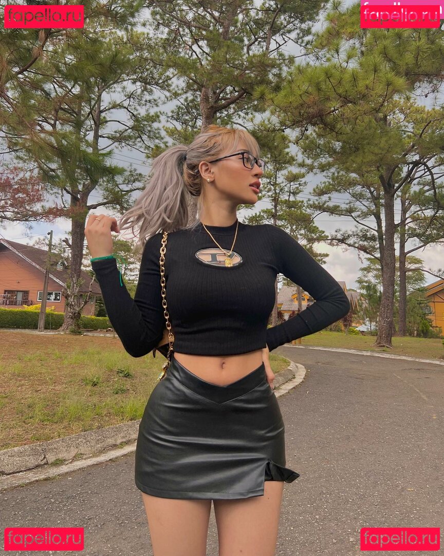 Christine Samson / christinesamsonn Onlyfans Photo Gallery 