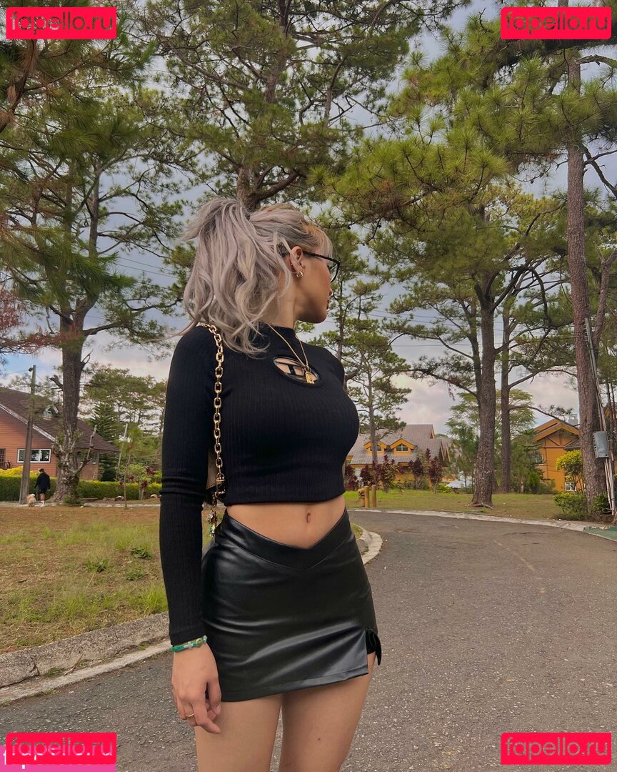 Christine Samson / christinesamsonn Onlyfans Photo Gallery 