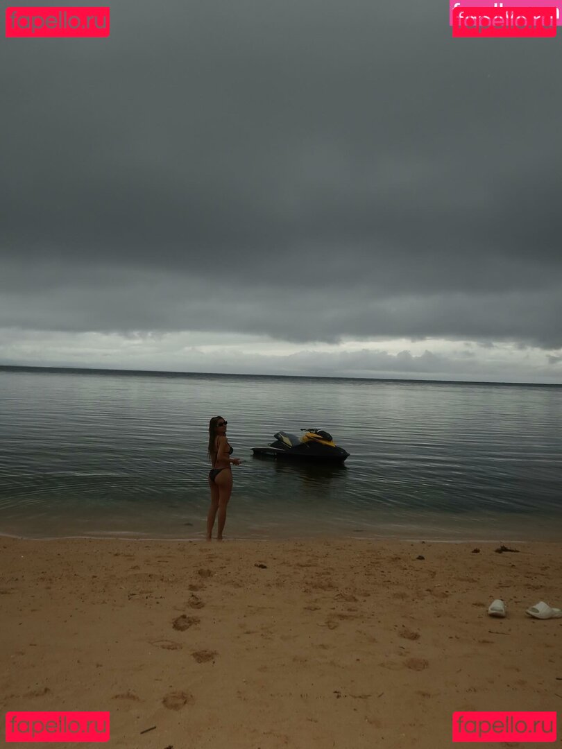 Christine Samson / christinesamsonn Onlyfans Photo Gallery 