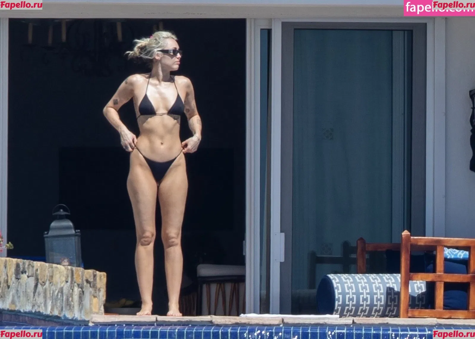 Miley Cyrus Onlyfans Photo Gallery 
