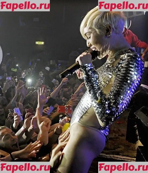 Miley Cyrus Onlyfans Photo Gallery 