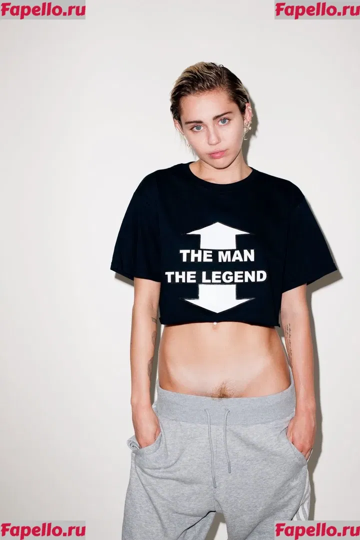 Miley Cyrus Onlyfans Photo Gallery 
