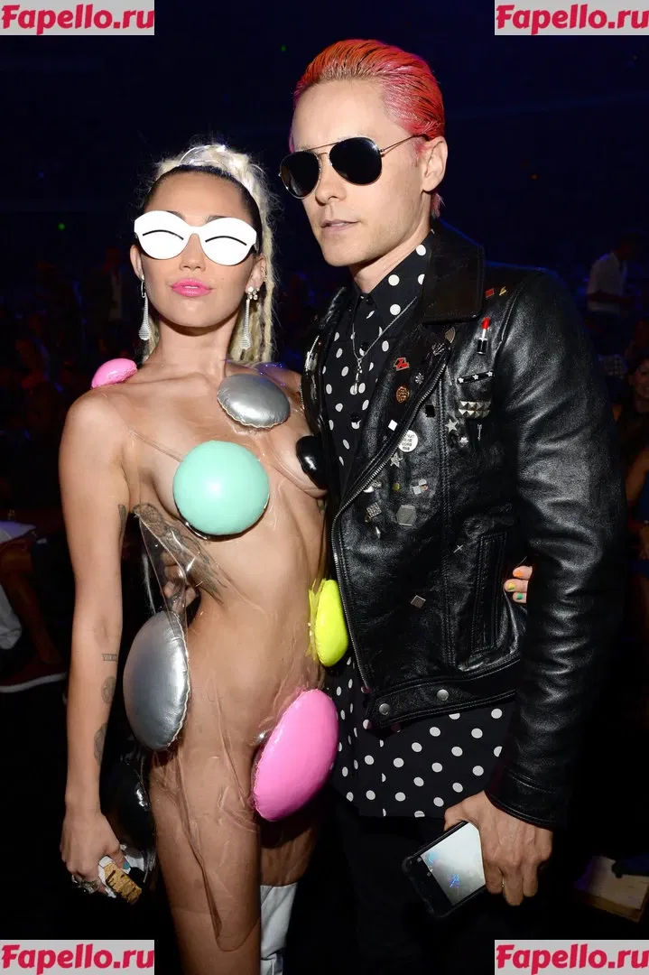 Miley Cyrus Onlyfans Photo Gallery 