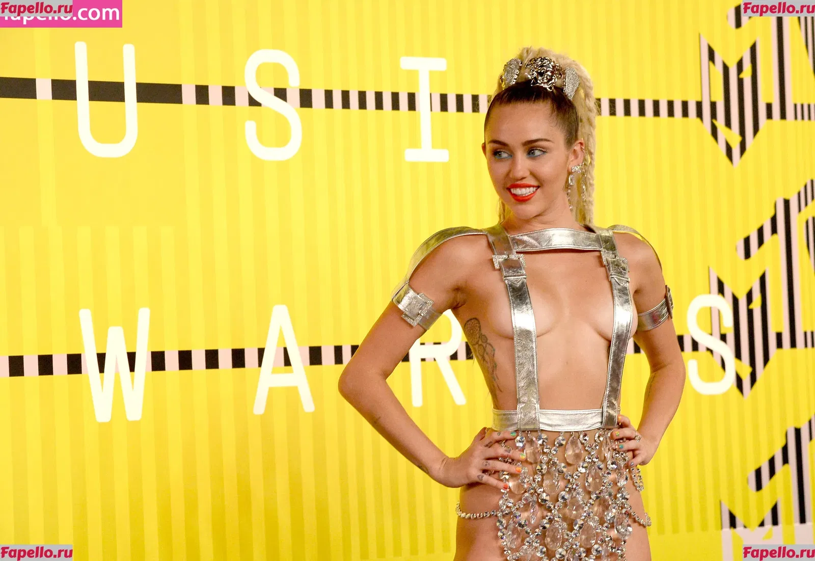 Miley Cyrus Onlyfans Photo Gallery 