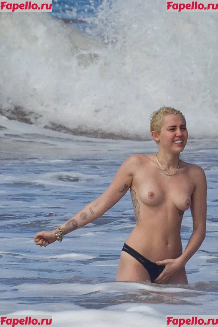 Miley Cyrus Onlyfans Photo Gallery 