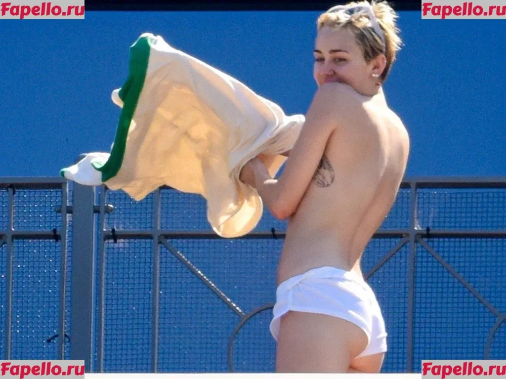 Miley Cyrus Onlyfans Photo Gallery 