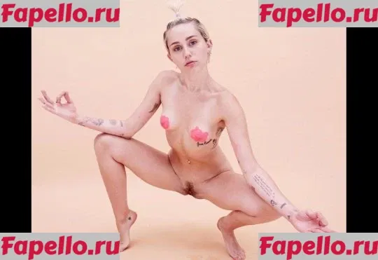 Miley Cyrus Onlyfans Photo Gallery 