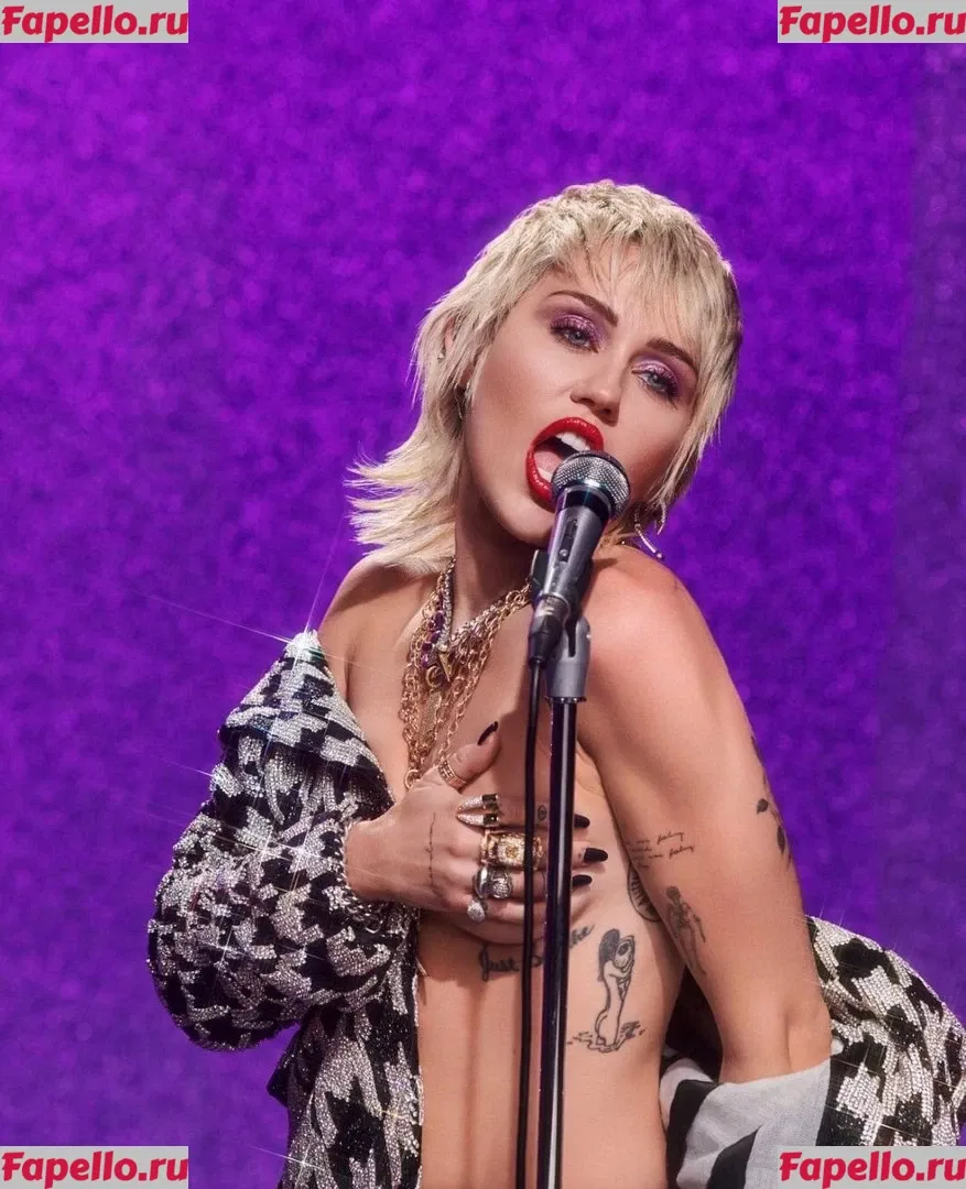 Miley Cyrus Onlyfans Photo Gallery 