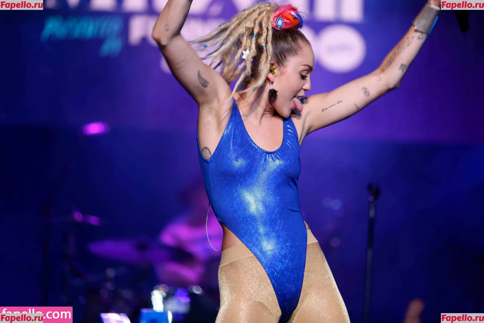 Miley Cyrus Onlyfans Photo Gallery 