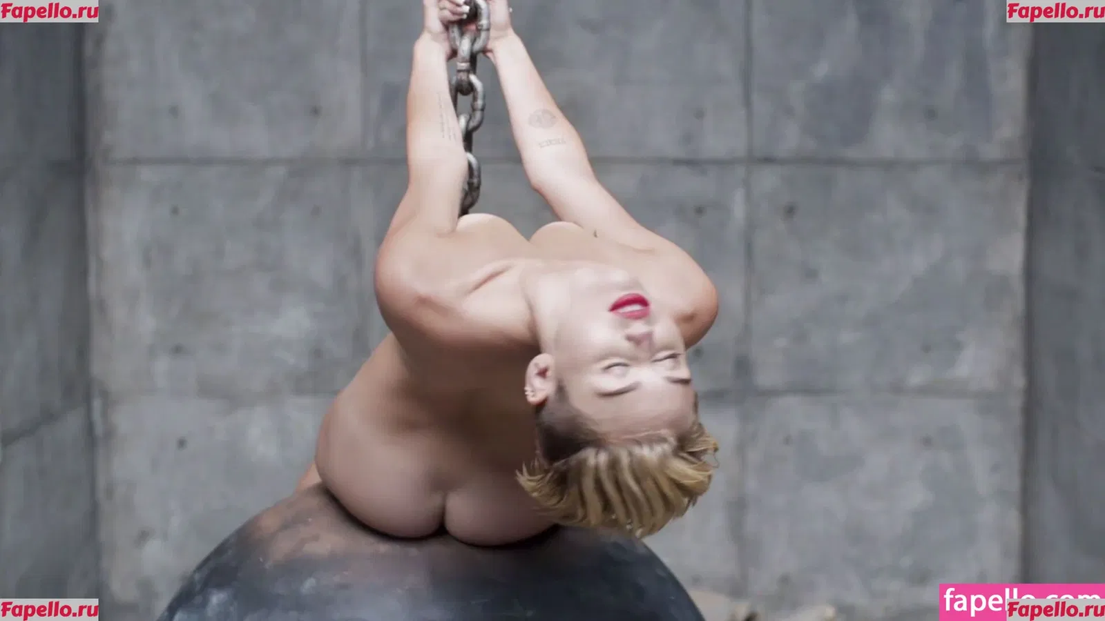 Miley Cyrus Onlyfans Photo Gallery 