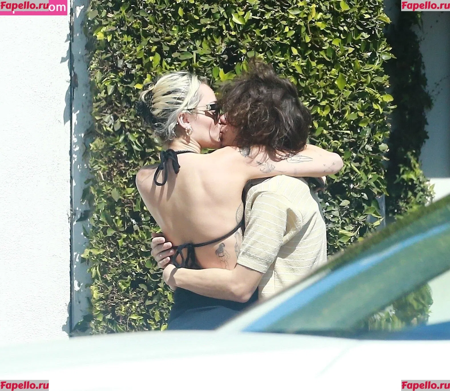 Miley Cyrus Onlyfans Photo Gallery 