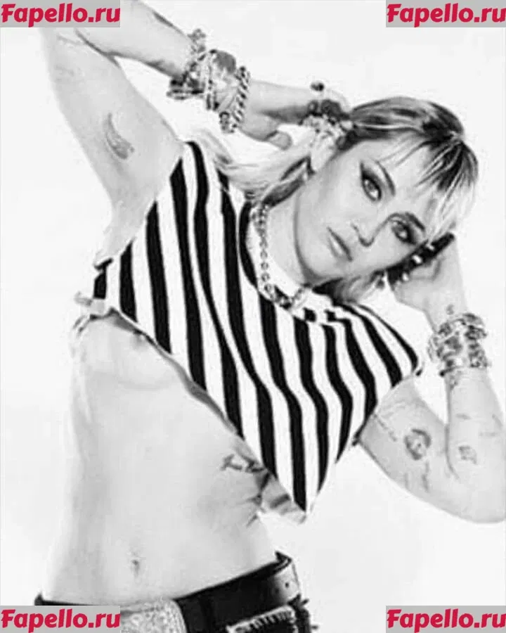 Miley Cyrus Onlyfans Photo Gallery 