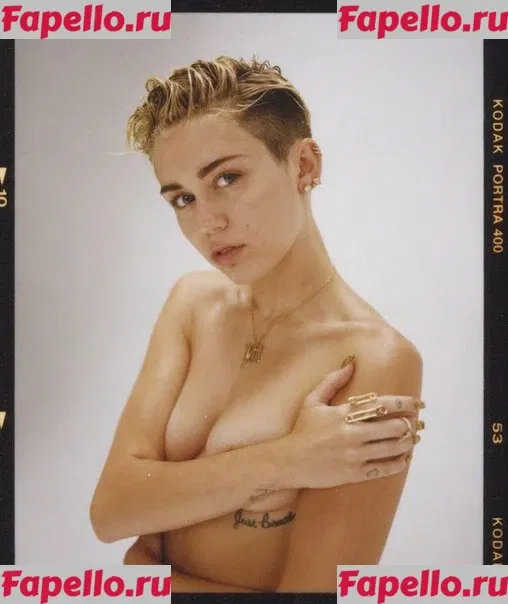 Miley Cyrus Onlyfans Photo Gallery 