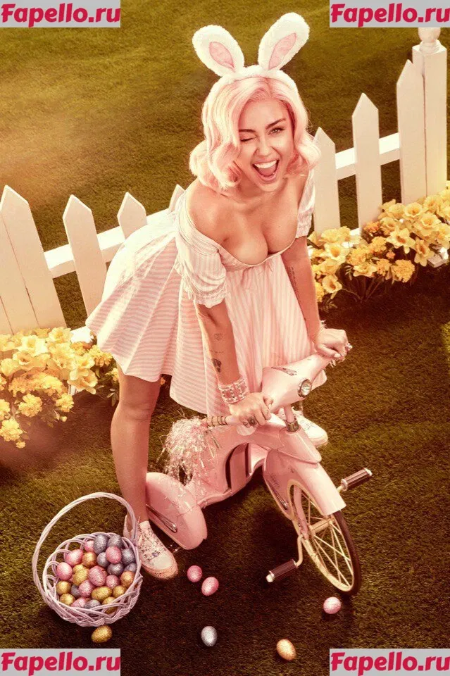 Miley Cyrus Onlyfans Photo Gallery 