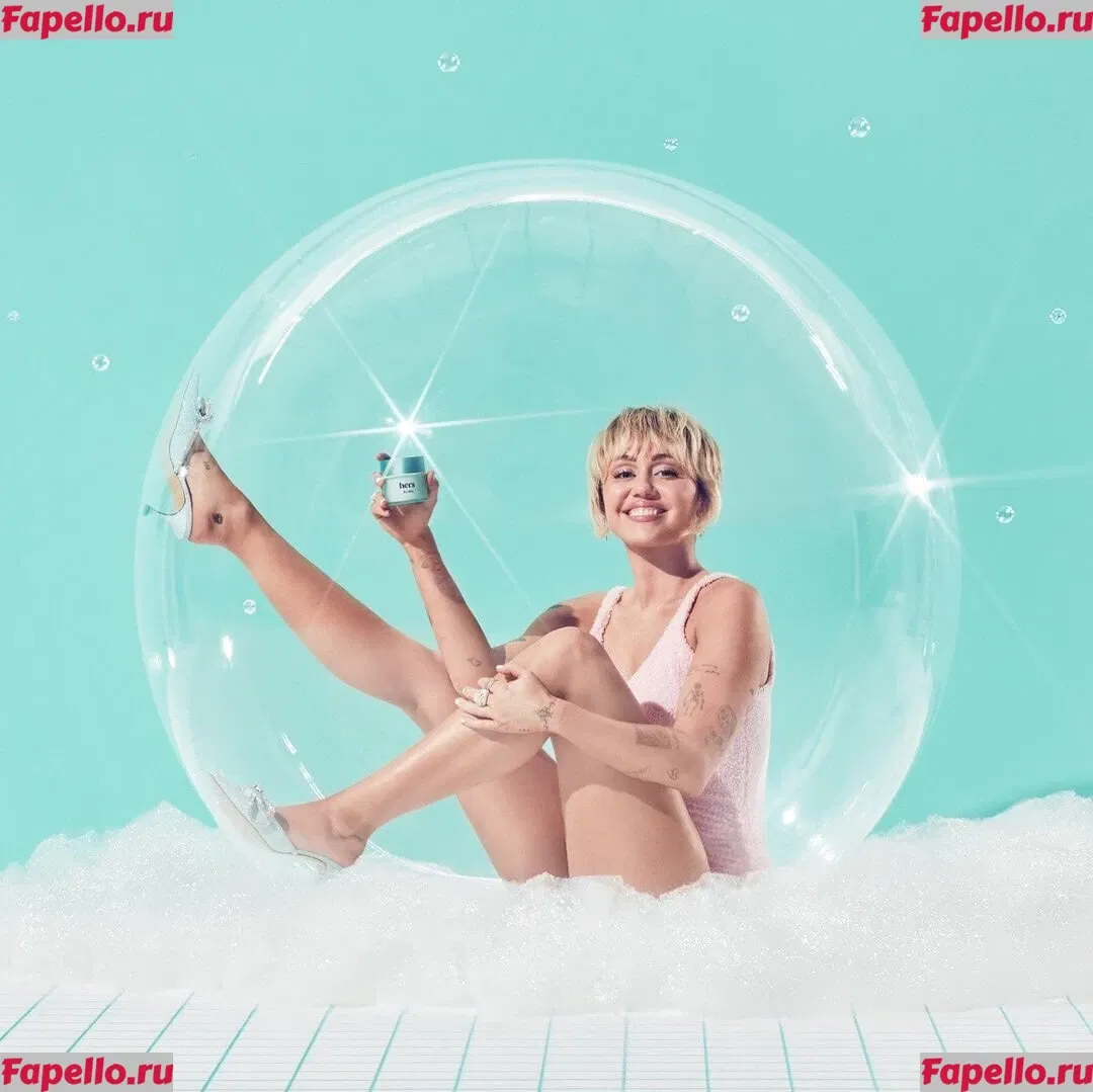 Miley Cyrus Onlyfans Photo Gallery 