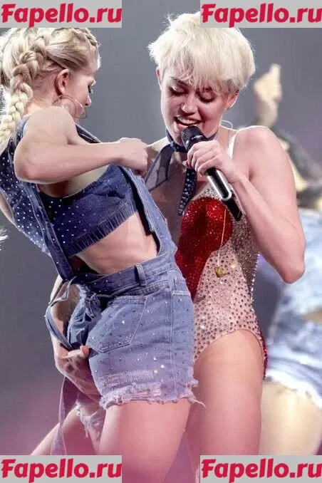 Miley Cyrus Onlyfans Photo Gallery 
