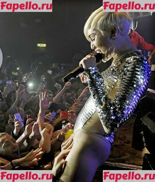 Miley Cyrus Onlyfans Photo Gallery 
