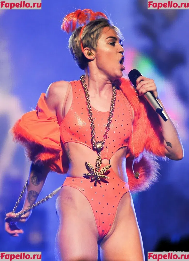 Miley Cyrus Onlyfans Photo Gallery 