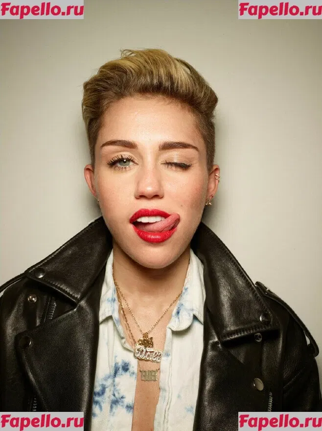 Miley Cyrus Onlyfans Photo Gallery 