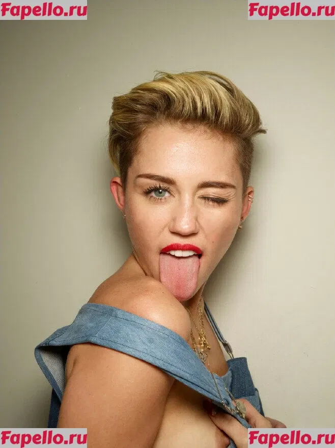 Miley Cyrus Onlyfans Photo Gallery 
