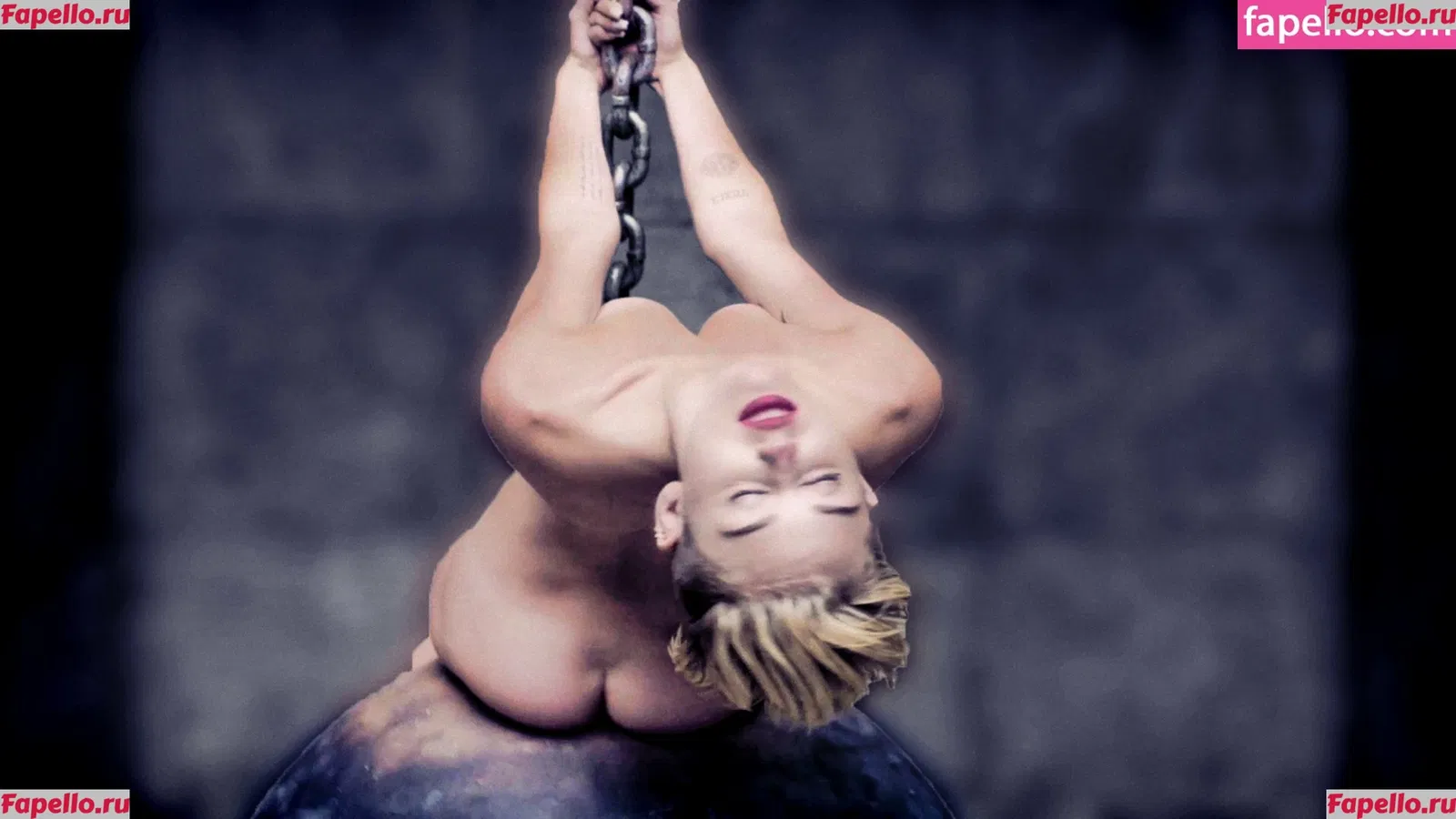 Miley Cyrus Onlyfans Photo Gallery 