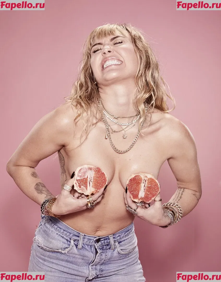Miley Cyrus Onlyfans Photo Gallery 