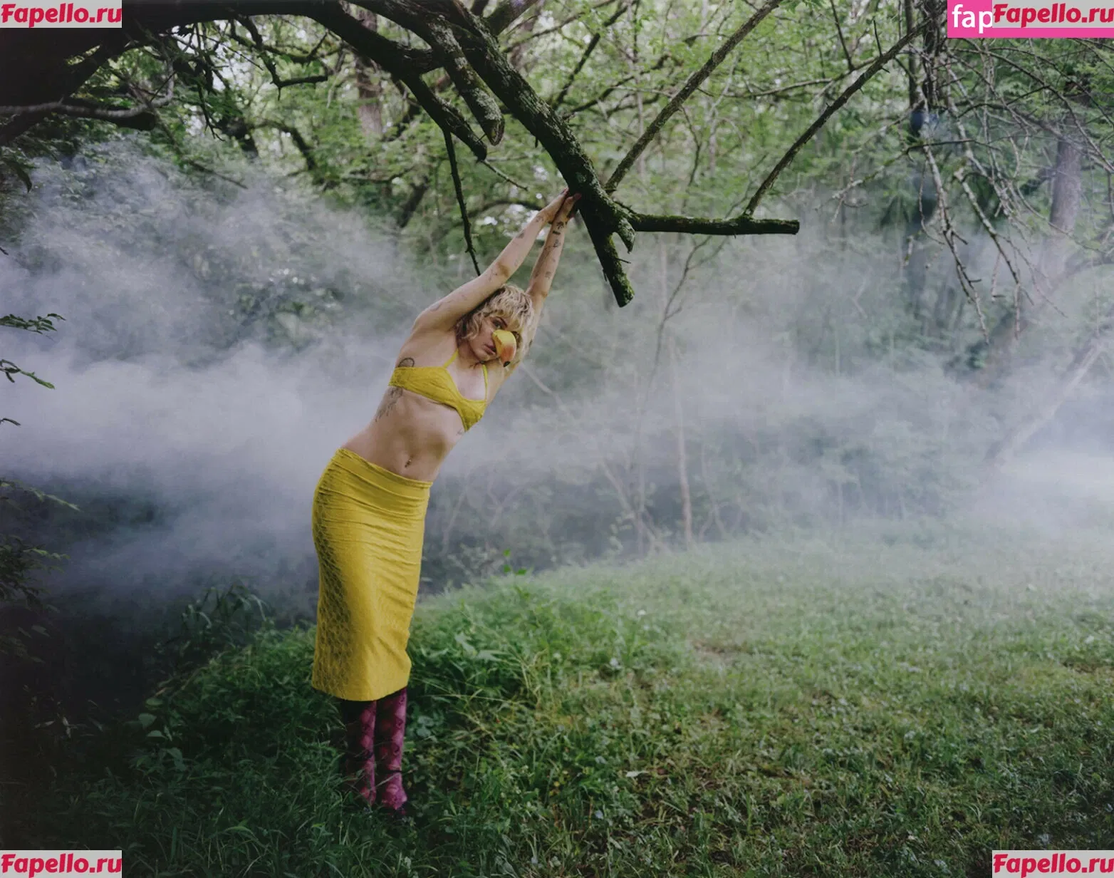 Miley Cyrus Onlyfans Photo Gallery 