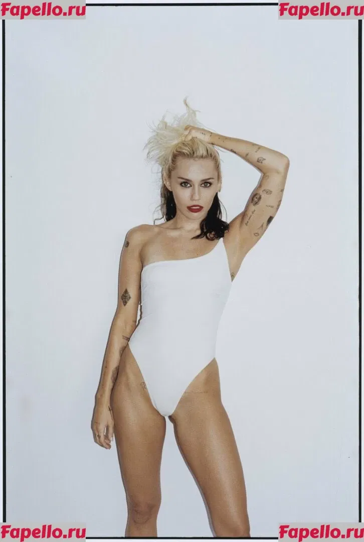 Miley Cyrus Onlyfans Photo Gallery 