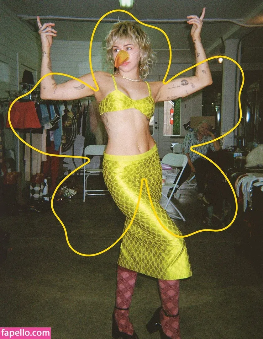 Miley Cyrus Onlyfans Photo Gallery 