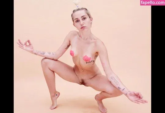 Miley Cyrus Onlyfans Photo Gallery 