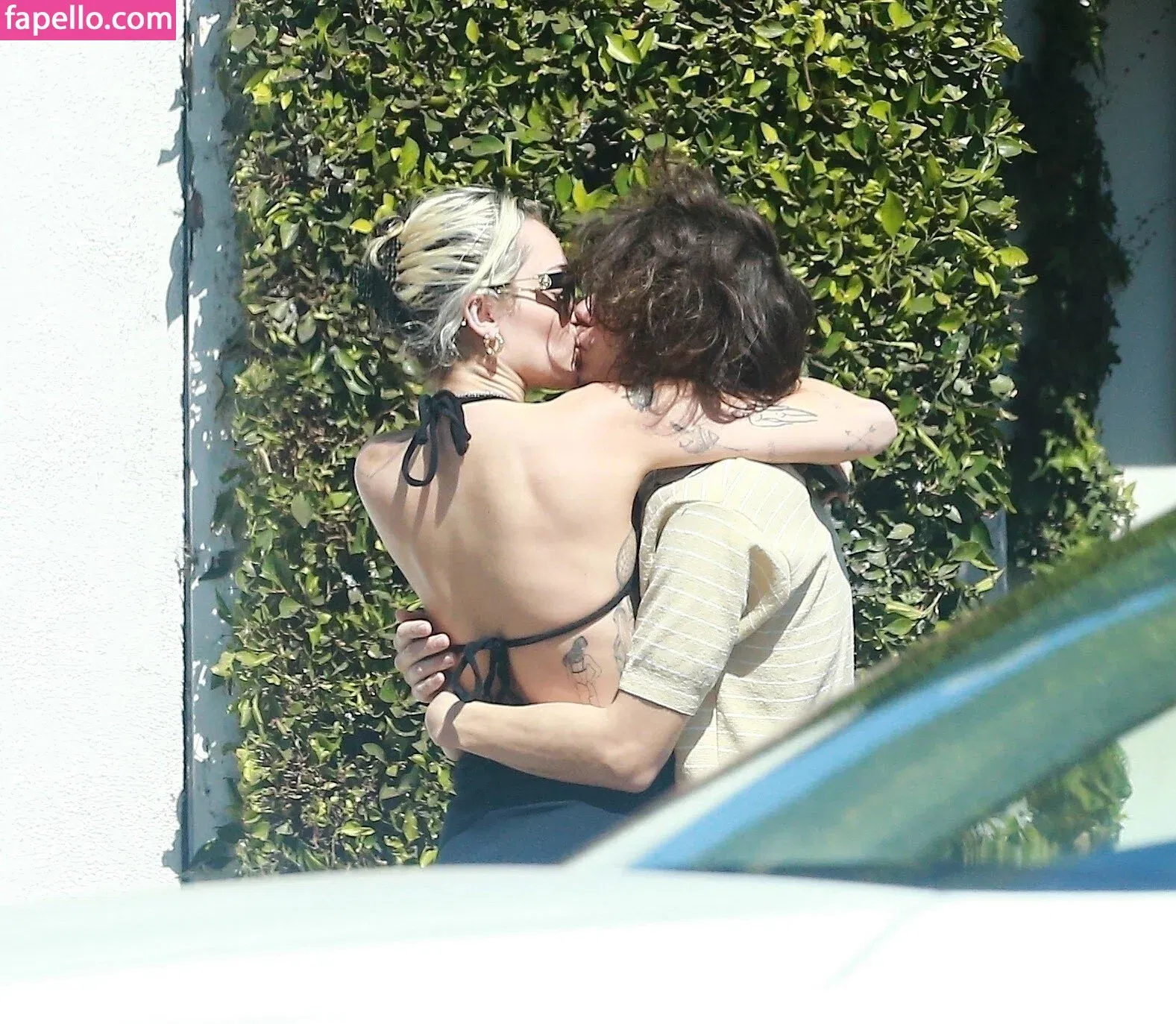 Miley Cyrus Onlyfans Photo Gallery 