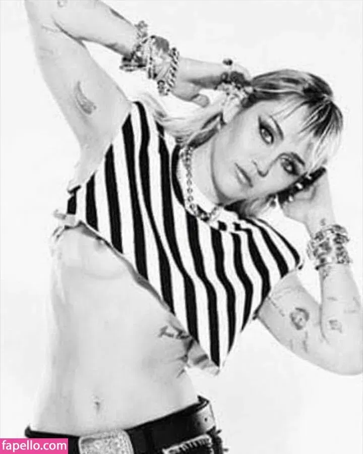 Miley Cyrus Onlyfans Photo Gallery 