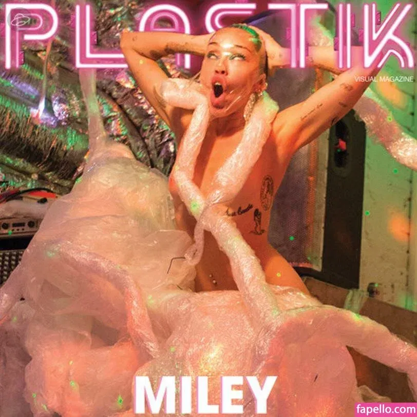 Miley Cyrus Onlyfans Photo Gallery 