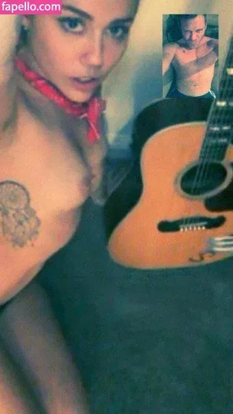 Miley Cyrus Onlyfans Photo Gallery 