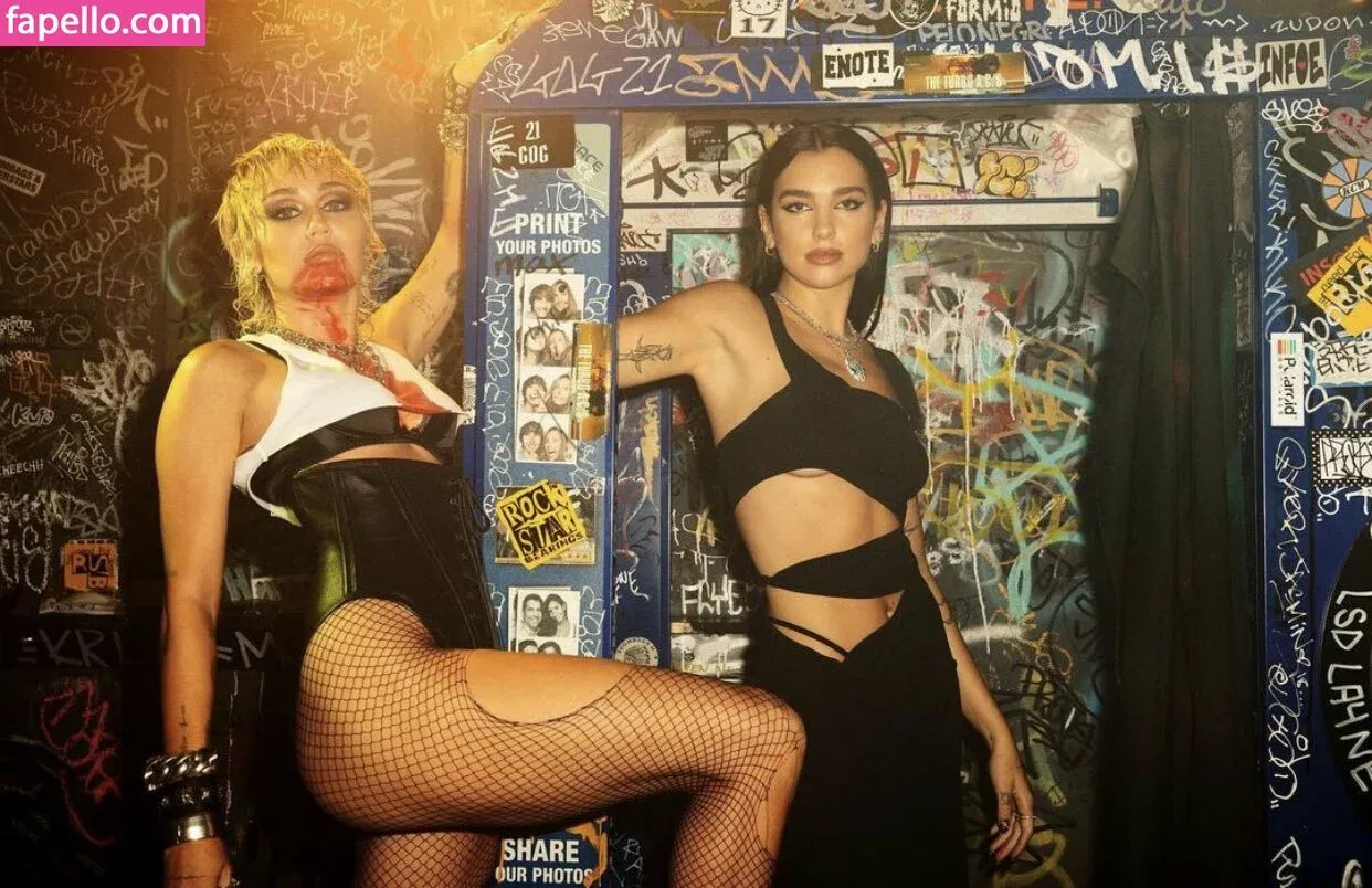 Miley Cyrus Onlyfans Photo Gallery 