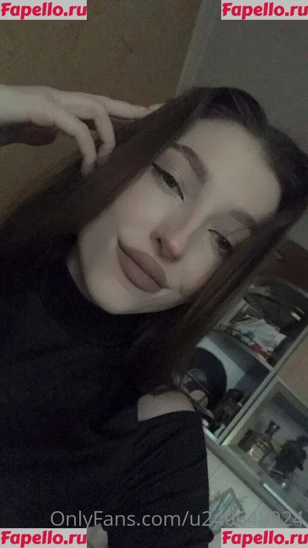 TeenyMouse Onlyfans Photo Gallery 